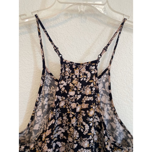 American Eagle Floral High-Low Racerback Tank - Picture 7 of 7